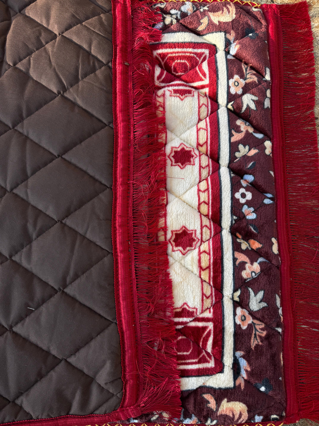 Luxury Foam Filled Soft Prayer Mats Golden